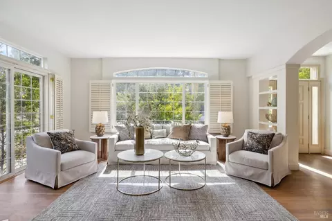1178 Starr Ave, Saint Helena, CA 94574