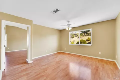 5392 Chenin Blanc Pl, Vallejo, CA 94591 photo 19