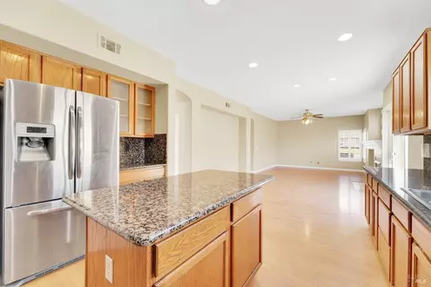 5392 Chenin Blanc Pl, Vallejo, CA 94591 photo 4