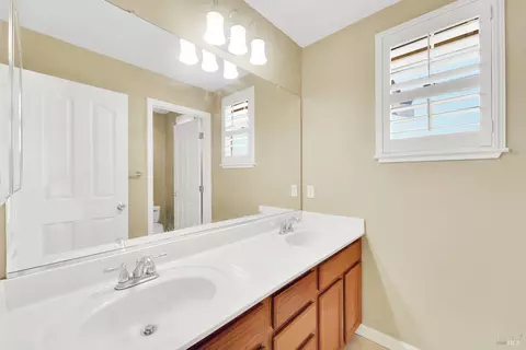 5392 Chenin Blanc Pl, Vallejo, CA 94591 photo 8