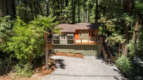 17331 Park Ave, Guerneville, CA 95446