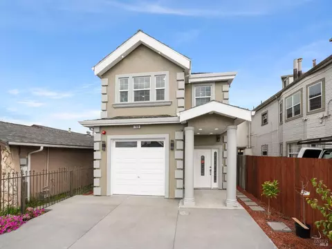 709 Pennsylvania Ave, Richmond, CA 94801