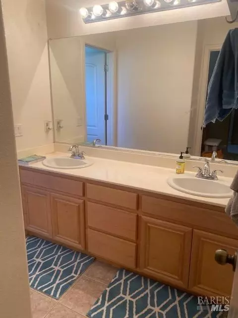 8138 Carlisle Way, Vallejo, CA 94591 photo 5