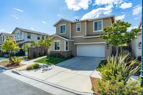 1623 Periwinkle St, Santa Rosa, CA 95403