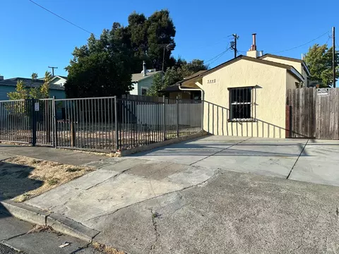 544 Wallace Ave, Vallejo, CA 94590 photo 3