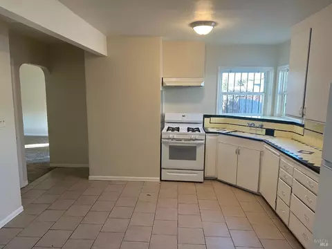 544 Wallace Ave, Vallejo, CA 94590 photo 7