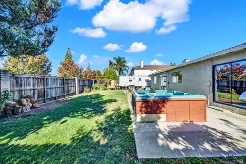 749 Stallion Cir, Fairfield, CA 94533 photo 32