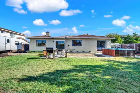 749 Stallion Cir, Fairfield, CA 94533 photo 34