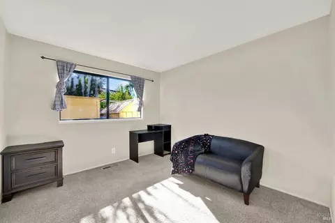 749 Stallion Cir, Fairfield, CA 94533 photo 22