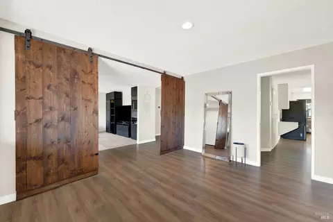 749 Stallion Cir, Fairfield, CA 94533 photo 11