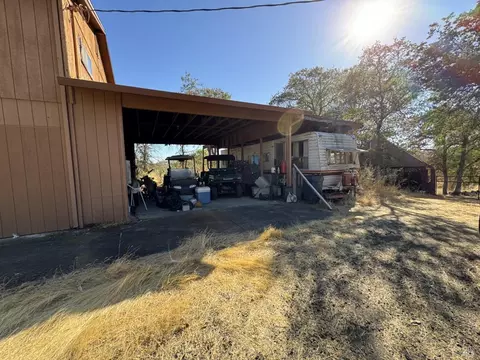 3901 Wagonwheel Dr, Copperopolis, CA 95228 photo 2