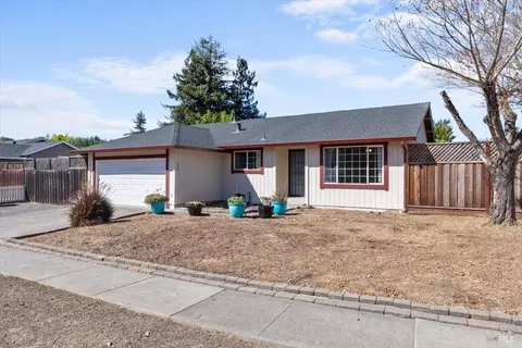 1191 Ethan Dr, Santa Rosa, CA 95401