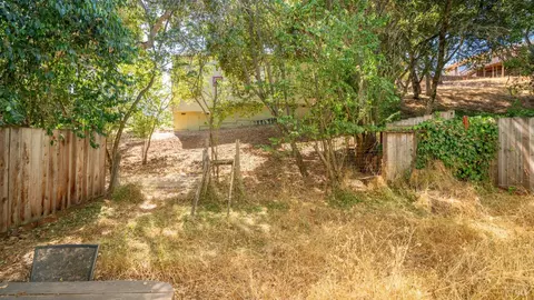 521 Baker St, Petaluma, CA 94952 photo 47