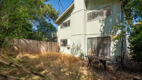 521 Baker St, Petaluma, CA 94952 photo 46