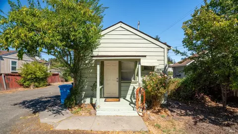521 Baker St, Petaluma, CA 94952 photo 20