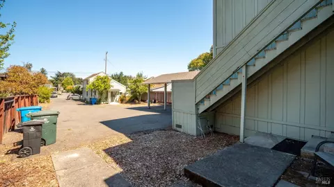 521 Baker St, Petaluma, CA 94952 photo 33
