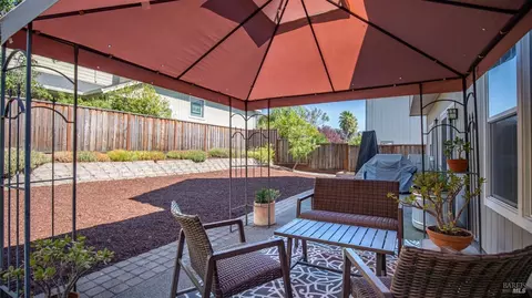 Exterior - 100 Grape Gables Way, Cloverdale, CA 95425 photo 11 of 25