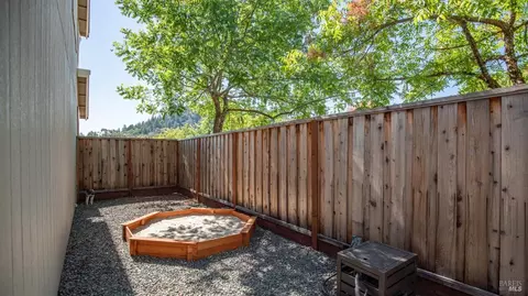 Exterior - 100 Grape Gables Way, Cloverdale, CA 95425 photo 9 of 25