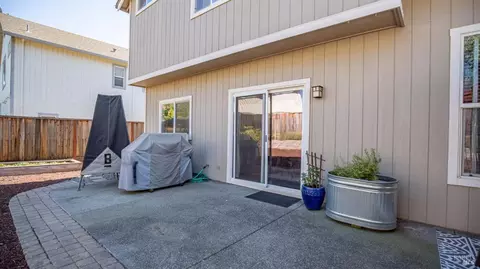 Exterior - 100 Grape Gables Way, Cloverdale, CA 95425 photo 12 of 25