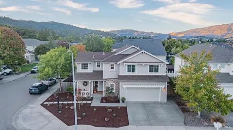 View/Area - 100 Grape Gables Way, Cloverdale, CA 95425 photo 1 of 6