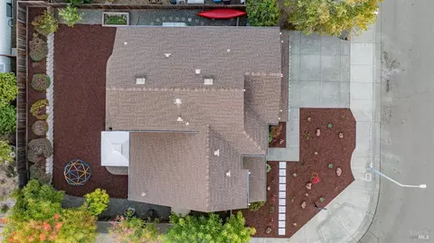 View/Area - 100 Grape Gables Way, Cloverdale, CA 95425 photo 4 of 6