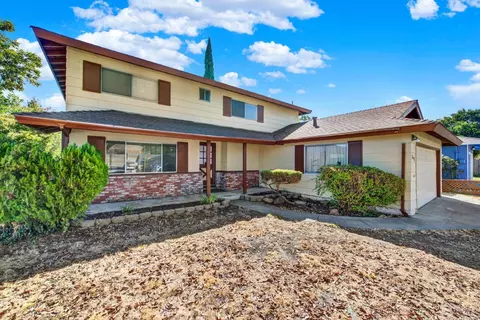 2612 Carnation Dr, Fairfield, CA 94533
