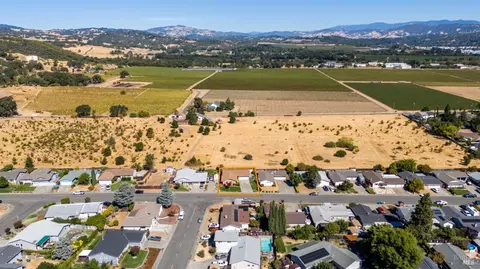 780 Malaga Dr, Ukiah, CA 95482 photo 25