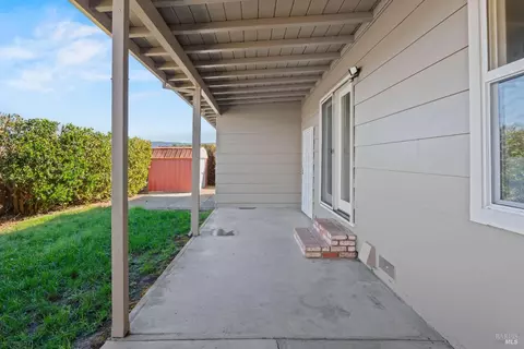 780 Malaga Dr, Ukiah, CA 95482 photo 12
