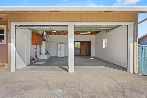 780 Malaga Dr, Ukiah, CA 95482 photo 23