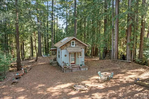 2755 Cazadero Hwy, Cazadero, CA 95421