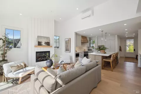 43 Oxford Ave, Mill Valley, CA 94941