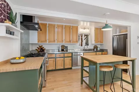 Kitchen - 16115 Bittner Rd, Occidental, CA 95465 photo 2 of 7