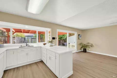 2100 Davis Dr, Fairfield, CA 94533 photo 24