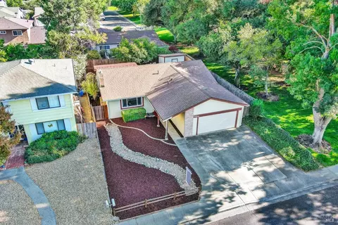 2100 Davis Dr, Fairfield, CA 94533 photo 6