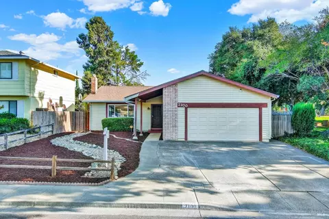 2100 Davis Dr, Fairfield, CA 94533