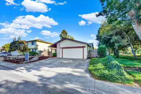 2100 Davis Dr, Fairfield, CA 94533 photo 9