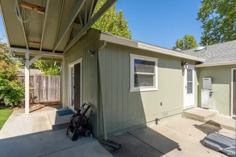 650 Mcpeak St, Ukiah, CA 95482 photo 28