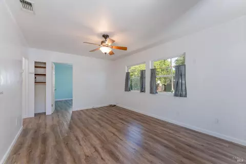 650 Mcpeak St, Ukiah, CA 95482 photo 5