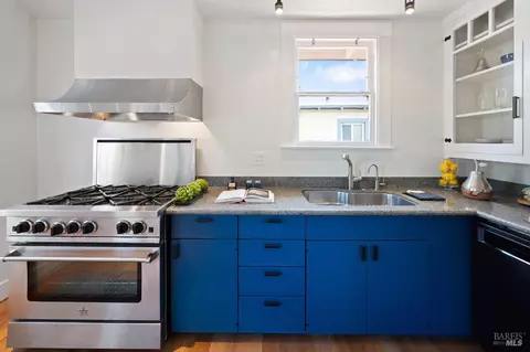911 Jones St, Berkeley, CA 94710 photo 7