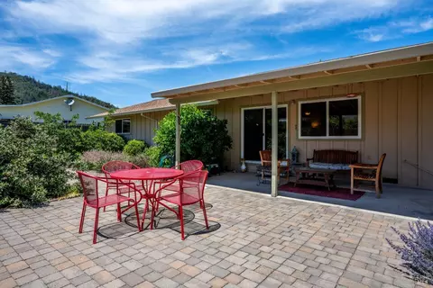 641 Chablis Ct, Ukiah, CA 95482 photo 16