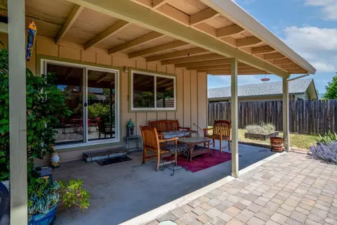 641 Chablis Ct, Ukiah, CA 95482 photo 14