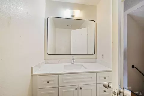 69 Parrott St, Vallejo, CA 94590 photo 27
