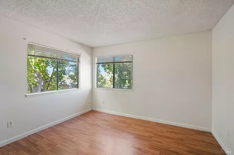 69 Parrott St, Vallejo, CA 94590 photo 7