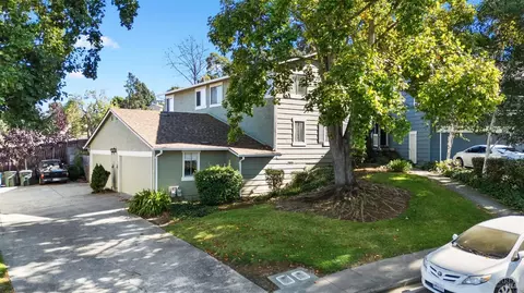 69 Parrott St, Vallejo, CA 94590