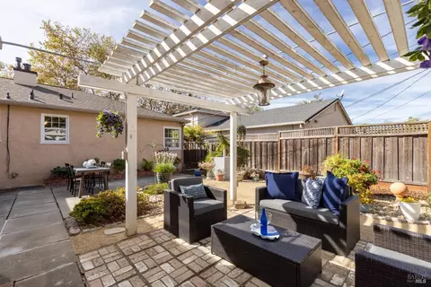 1244 Arkansas St, Vallejo, CA 94590 photo 5