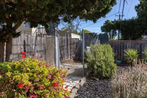 1244 Arkansas St, Vallejo, CA 94590 photo 41