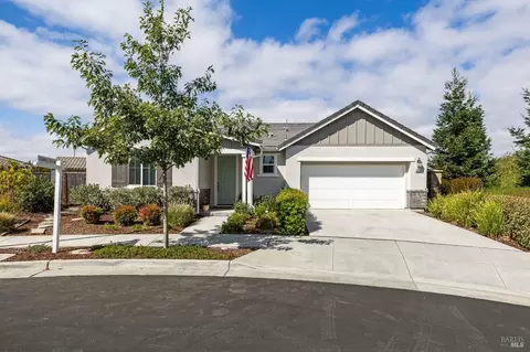 5803 Kittyhawk Pl, Rohnert Park, CA 94928