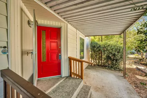 224 Monarch Ct, Santa Rosa, CA 95401
