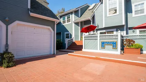 161 E B St, Benicia, CA 94510 photo 33