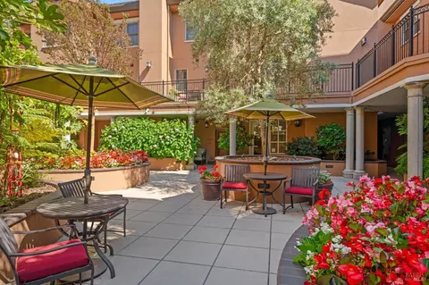 588 Main St #209, Napa, CA 94559